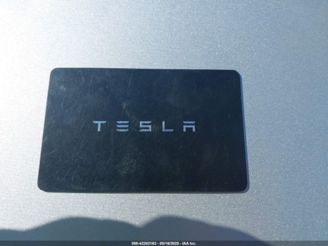 2024 TESLA MODEL Y 7SAYGDEE5RF115074 Photo 10