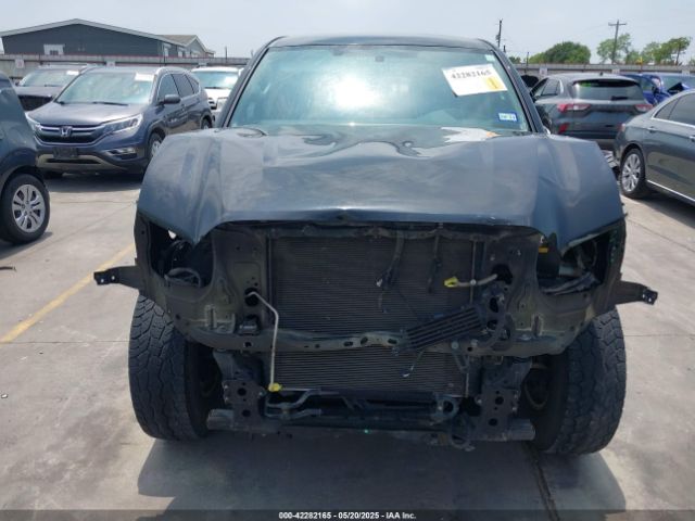 5TFAZ5CN0GX019406 Toyota Tacoma Sr5 V6