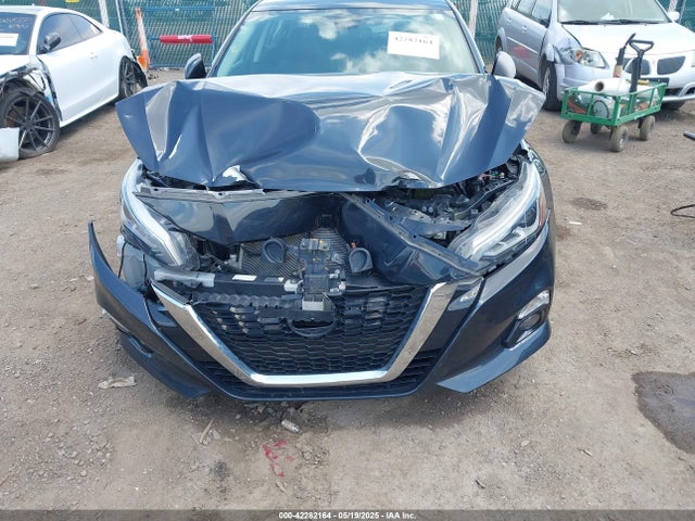 1N4BL4DW9KN300931 Nissan Altima 2.5 Sv