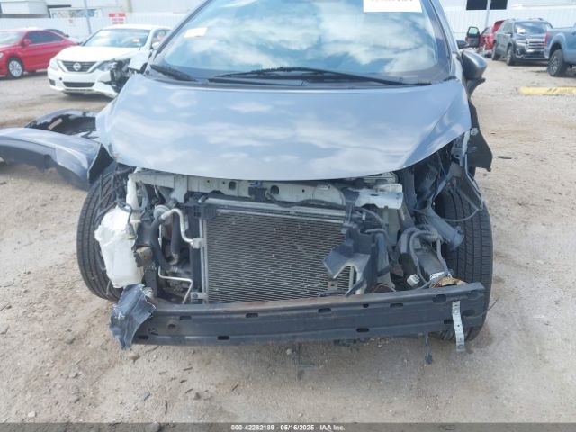 3N1CE2CPXJL352030 Nissan Versa Note Sv