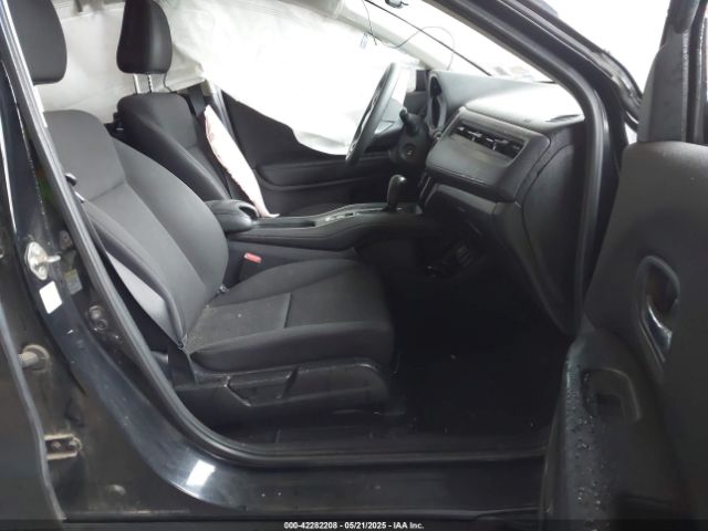 3CZRU6H31GM765622 Honda HR-V LX