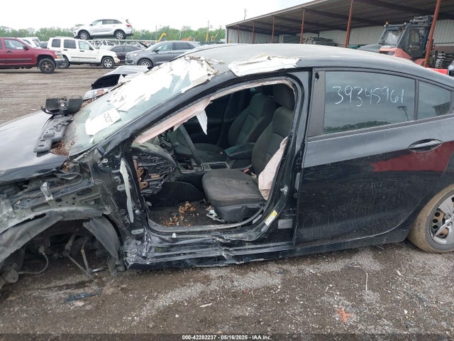 1G1BC5SM1H7226606 Chevrolet Cruze Ls Auto
