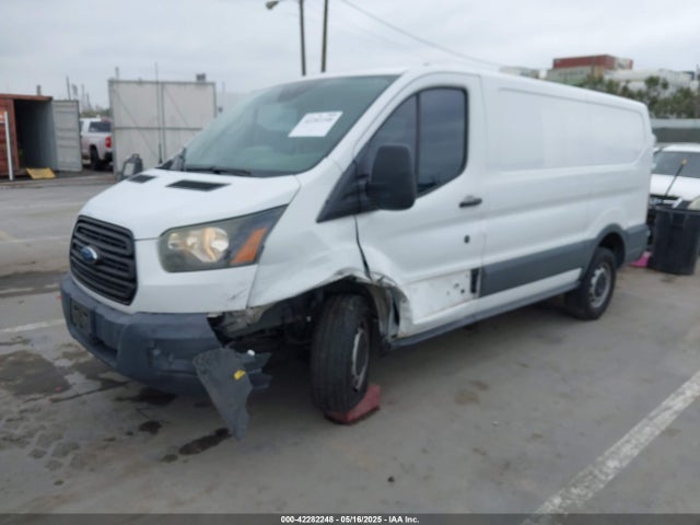 1FTYE1YM1HKA17584 Ford Transit-150