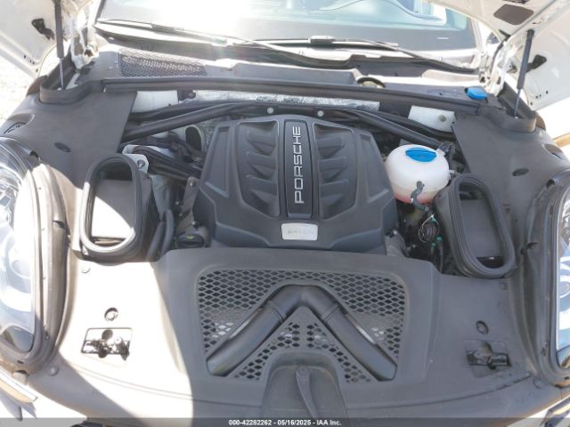 2015 PORSCHE MACAN WP1AB2A52FLB59239 Photo 9
