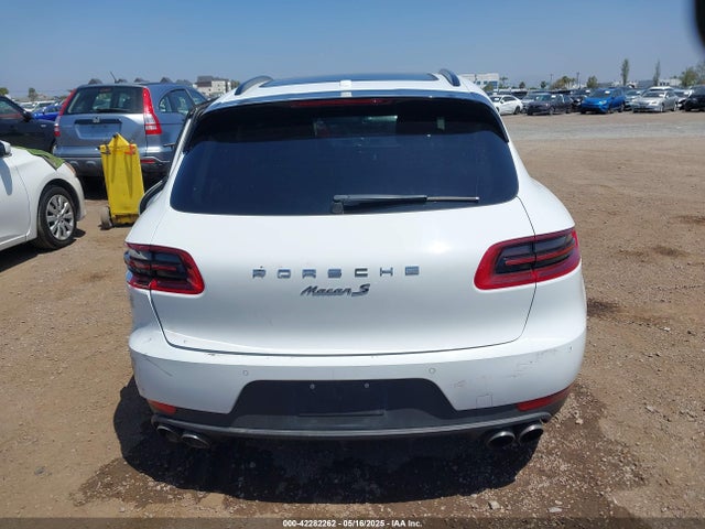 Porsche Macan 2015 WP1AB2A52FLB59239 Image 17
