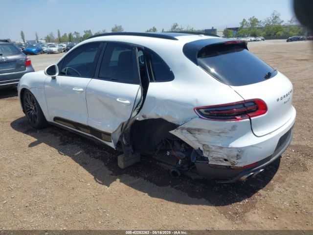 2015 PORSCHE MACAN WP1AB2A52FLB59239 Photo 2