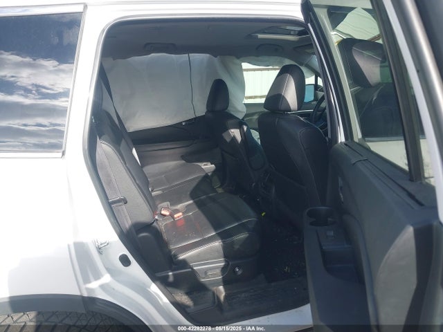 Honda j35y6 2022 5FNYF6H51NB087422 Image 8