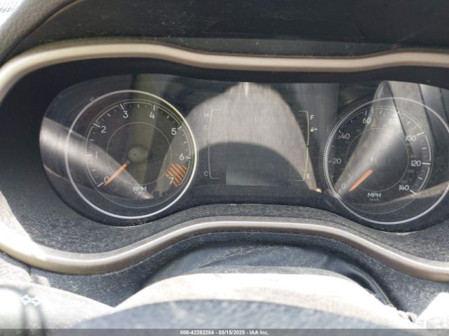 1C4PJLAB6FW608026 Jeep Cherokee Sport