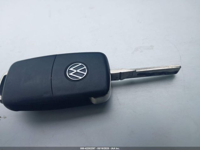 3VWD07AJ0EM377060 Volkswagen Jetta 1.8t Se