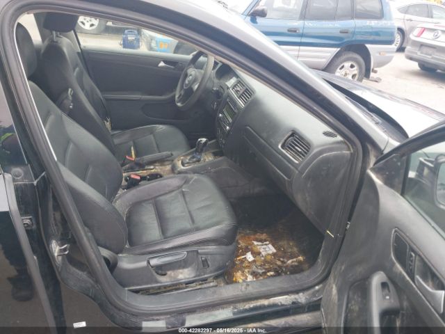 3VWD07AJ0EM377060 Volkswagen Jetta 1.8t Se