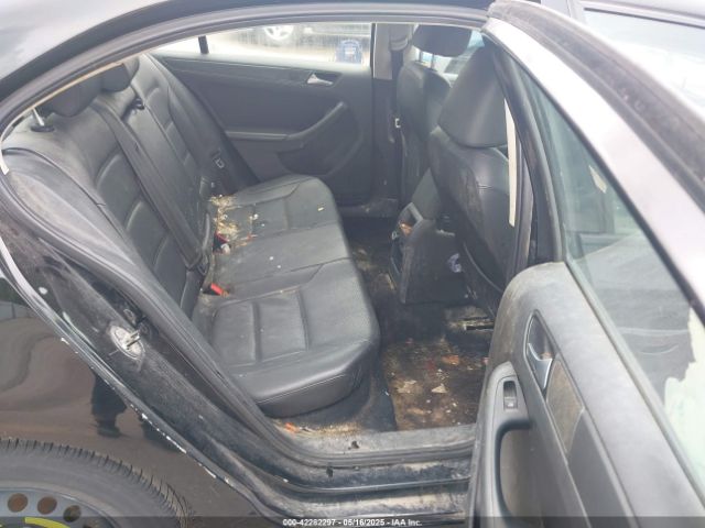3VWD07AJ0EM377060 Volkswagen Jetta 1.8t Se