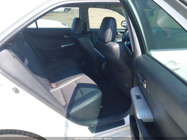 4T1BF1FK1EU348732 Toyota CAMRY SE