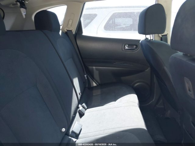 JN8AS5MT0FW155397 Nissan Rogue Select S