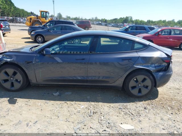 5YJ3E1EB7NF160545 Tesla Model 3 Long Range Dual Motor All-wheel Drive