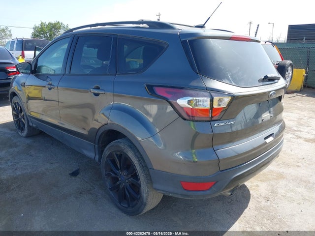 Ford ESCAPE SE 2017 1FMCU0GD3HUC80118 Image 3