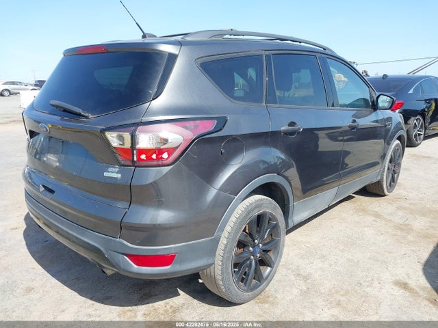 Ford ESCAPE SE 2017 1FMCU0GD3HUC80118 Image 4