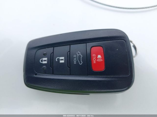 5TDGZRBHXNS178532 Toyota Highlander Xle