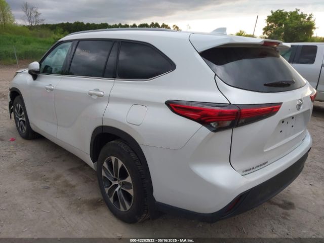 5TDGZRBHXNS178532 Toyota Highlander Xle