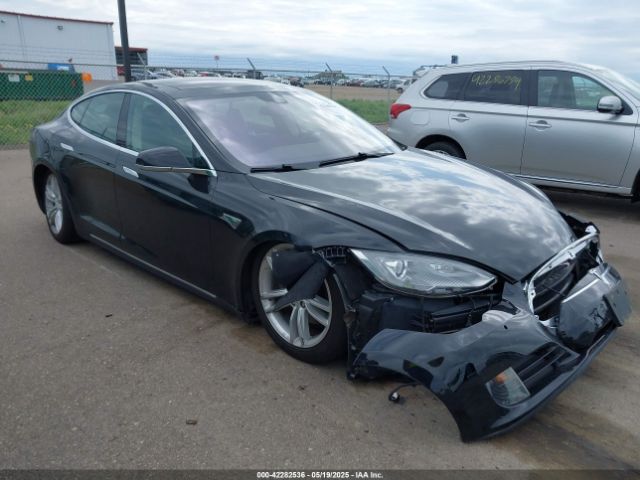 2016 TESLA MODEL S 5YJSA1E27GF129855