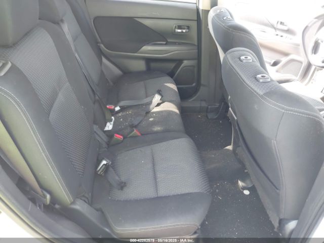 2016 MITSUBISHI OUTLANDER JA4AZ3A35GZ063910 Photo 7