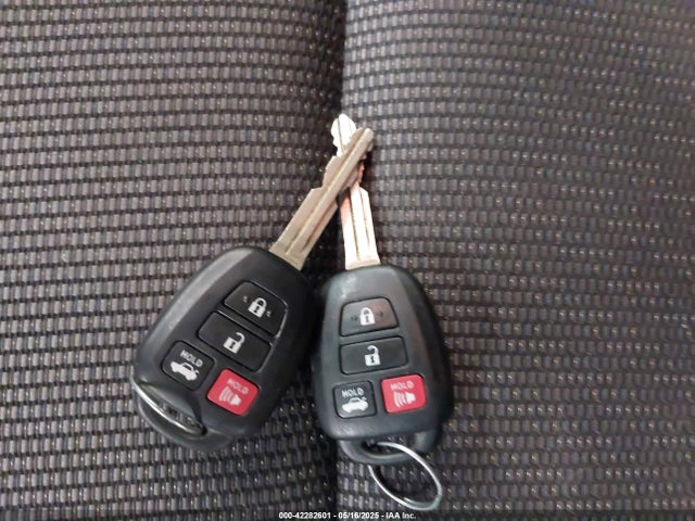 2T1BURHE8HC811113 Toyota 2zr-fe