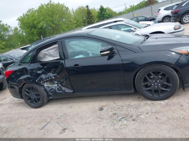 1FADP3F23GL244313 Ford FOCUS SE