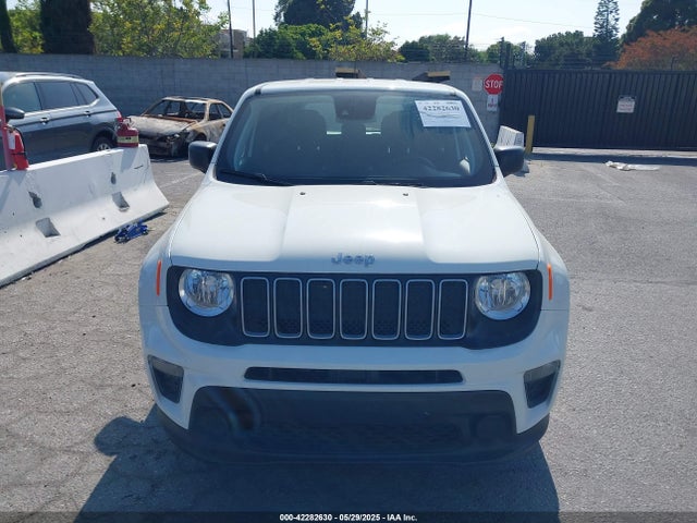 ZACNJDA18NPN51857 Jeep Renegade