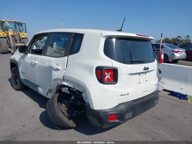 ZACNJDA18NPN51857 Jeep Renegade