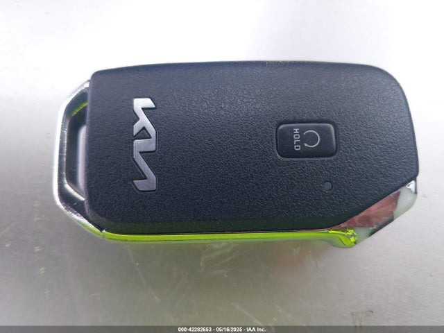 KNDERCAA2N7246714 KIA SELTOS EX