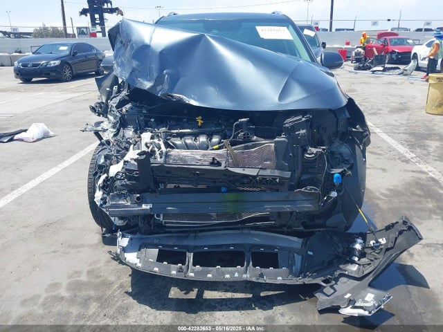 KNDERCAA2N7246714 KIA SELTOS EX