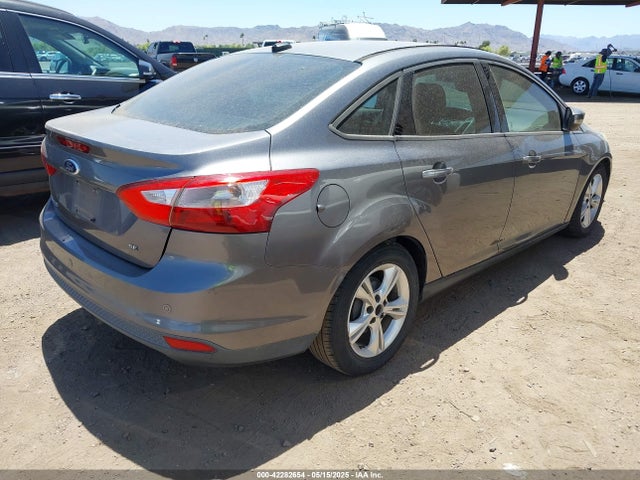 1FADP3F24EL230143 Ford FOCUS SE