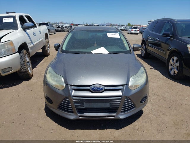 1FADP3F24EL230143 Ford FOCUS SE