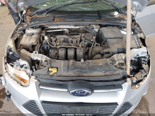 1FADP3F21EL195951 Ford FOCUS SE
