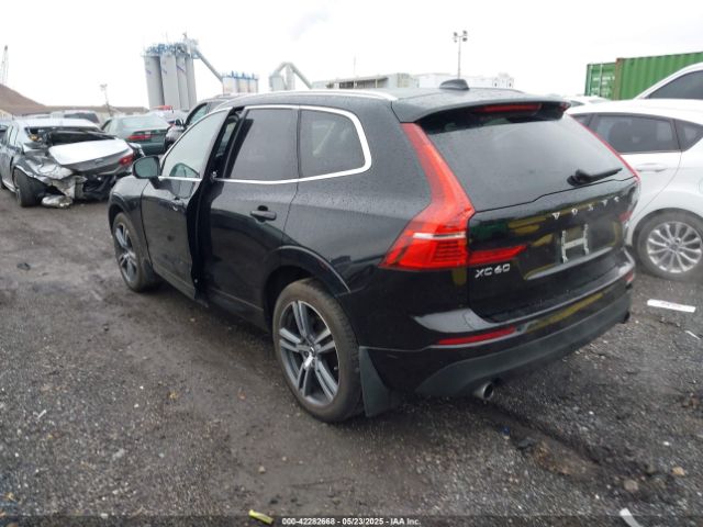 2021 VOLVO XC60 YV4102RK0M1675302 Photo 2