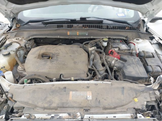 3FA6P0HD1JR191576 Ford FUSION SE