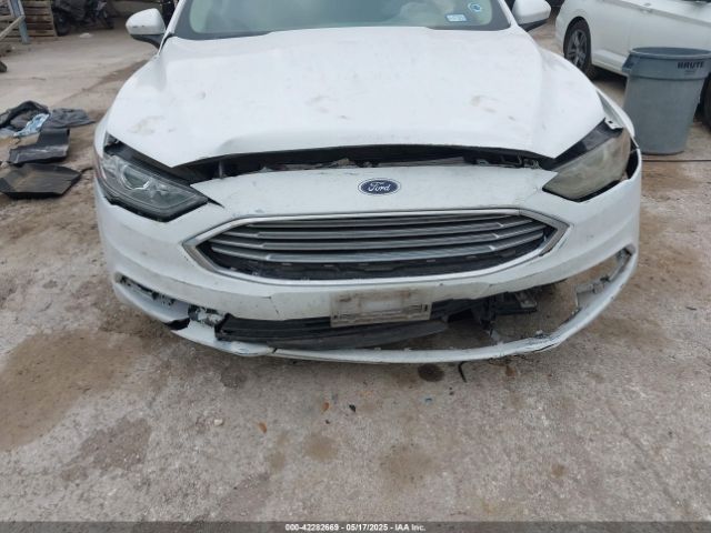 3FA6P0HD1JR191576 Ford FUSION SE