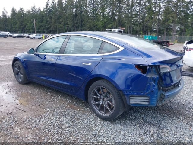 2018 TESLA MODEL 3 5YJ3E1EB7JF120234 Photo 2