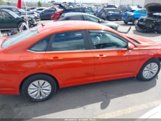 3VWN57BUXKM079982 Volkswagen Jetta 1.4t S