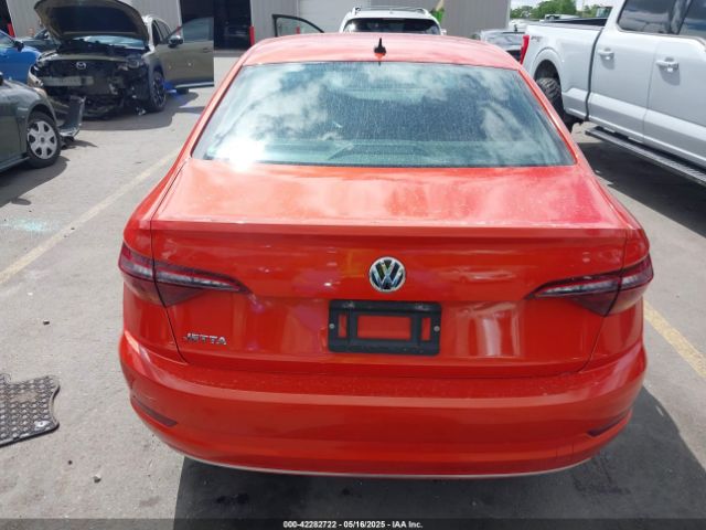 3VWN57BUXKM079982 Volkswagen Jetta 1.4t S