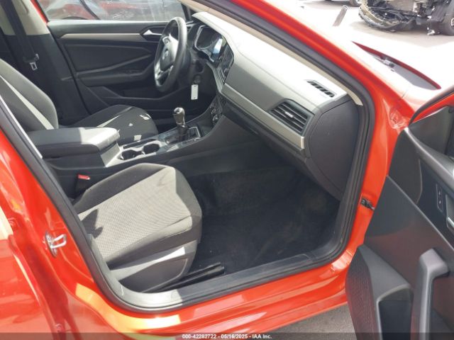 3VWN57BUXKM079982 Volkswagen Jetta 1.4t S