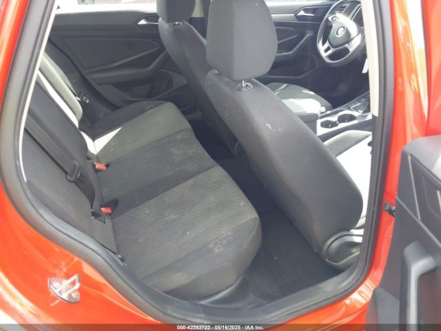 3VWN57BUXKM079982 Volkswagen Jetta 1.4t S