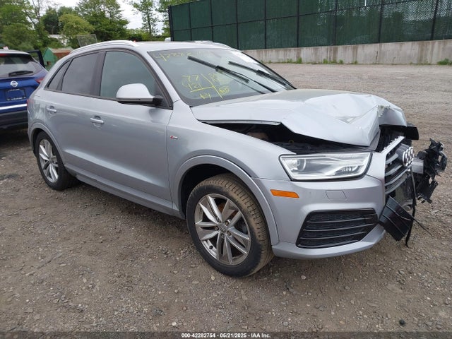 2018 AUDI Q3 WA1ECCFS1JR023396 Photo 0