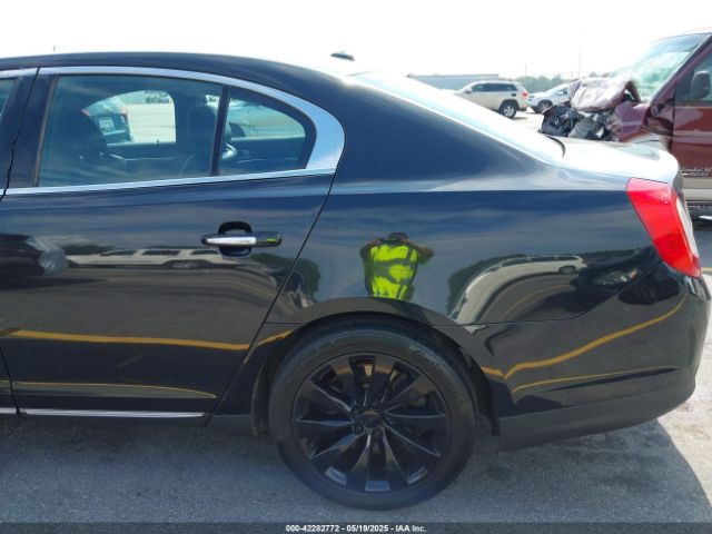 1LNHL9DK2FG600346 Lincoln MKS