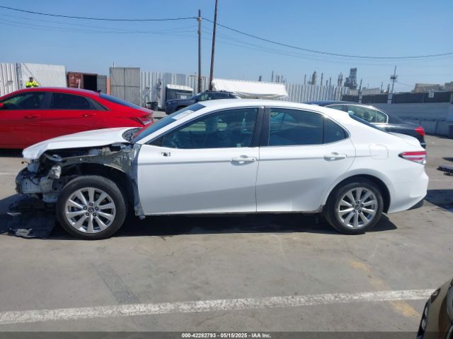 4T1B11HKXJU110027 Toyota CAMRY LE