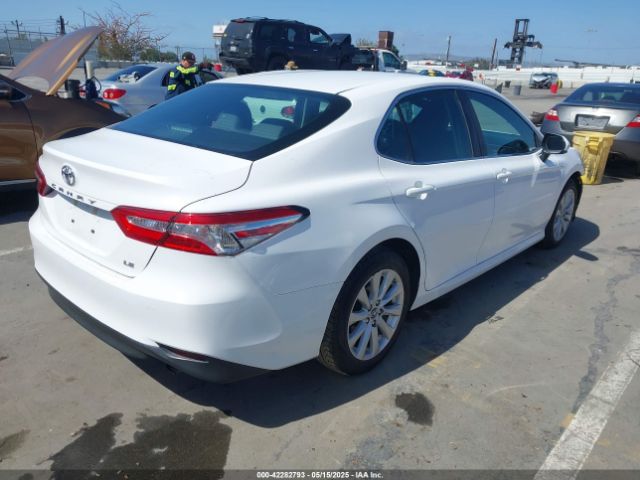 4T1B11HKXJU110027 Toyota CAMRY LE
