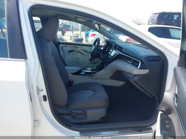 4T1B11HKXJU110027 Toyota CAMRY LE