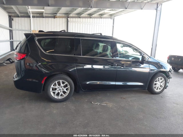 Chrysler Pacifica 2022 2C4RC1BG3NR142192 Image 14