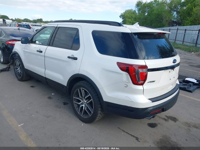 1FM5K8GT6JGA98664 Ford EXPLORER SPORT