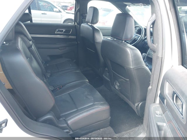 1FM5K8GT6JGA98664 Ford EXPLORER SPORT