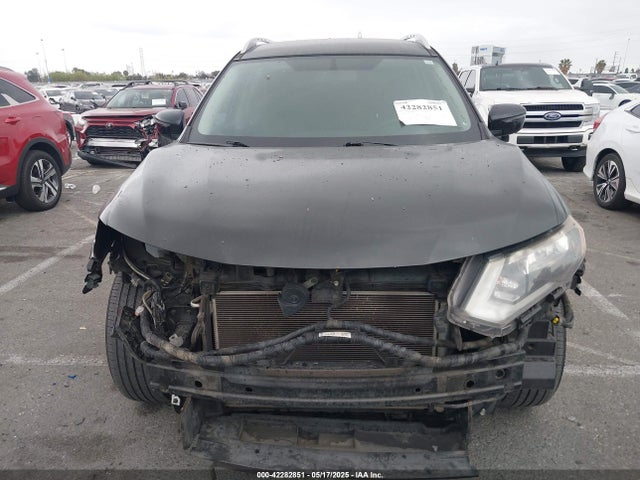 KNMAT2MV6HP542218 Nissan 2017